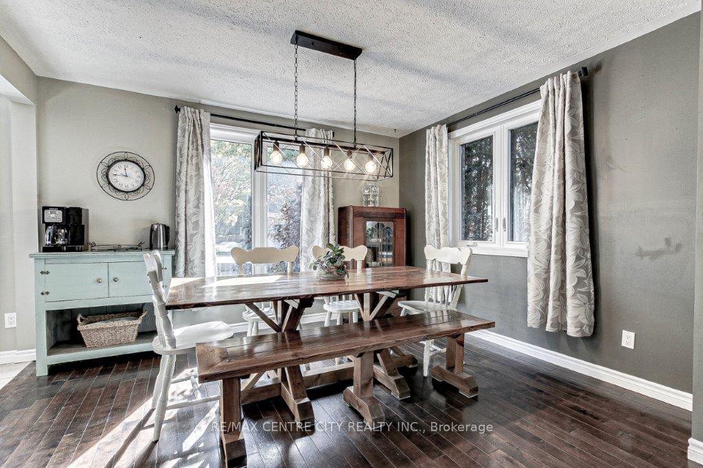 Photo 9 of 117 Brookfield Street, Middlesex Centre, Denfield — HOMEH