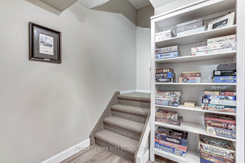 Photo 24 of 117 Brookfield Street, Middlesex Centre, Denfield — HOMEH