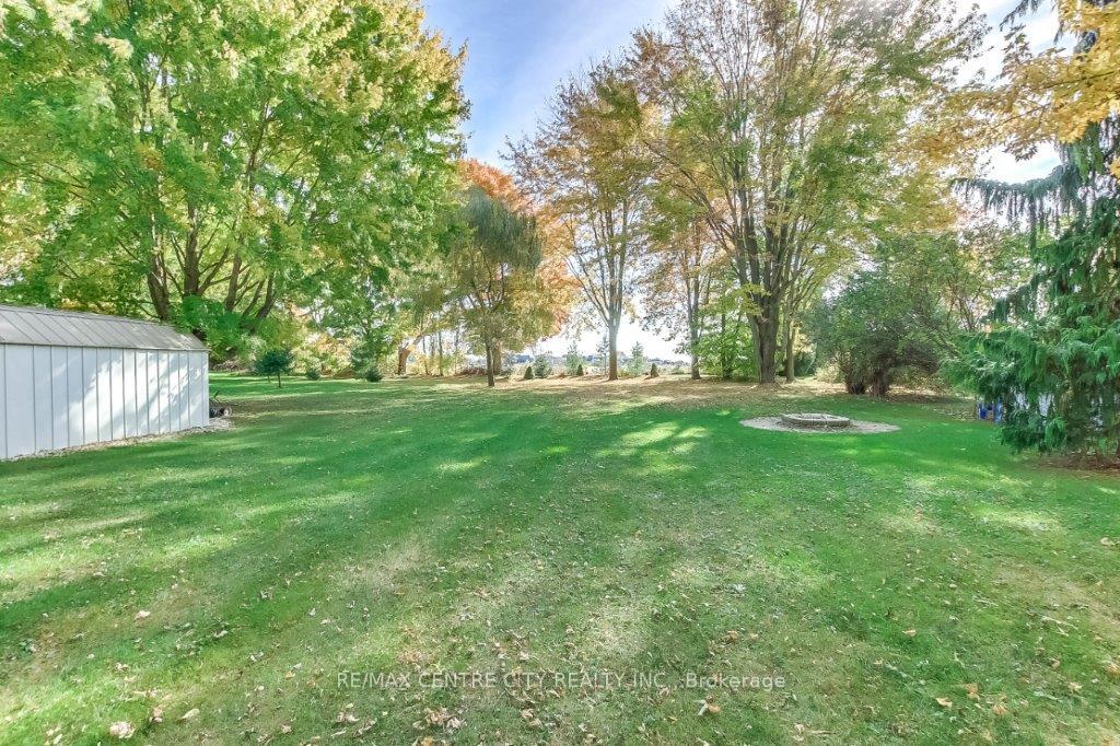 Photo 38 of 117 Brookfield Street, Middlesex Centre, Denfield — HOMEH