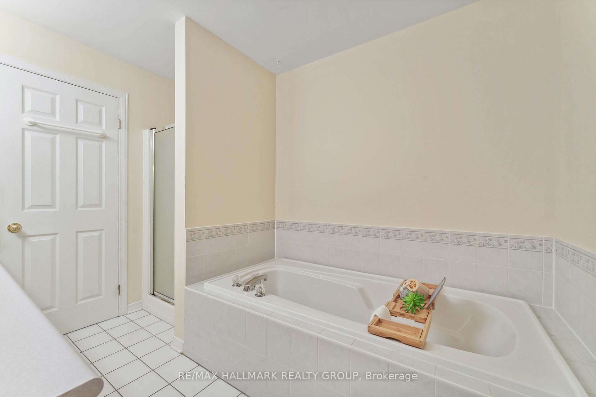 Photo 20 of 18 Partridge Drive, Ottawa, Kanata - Bridlewood — HOMEH