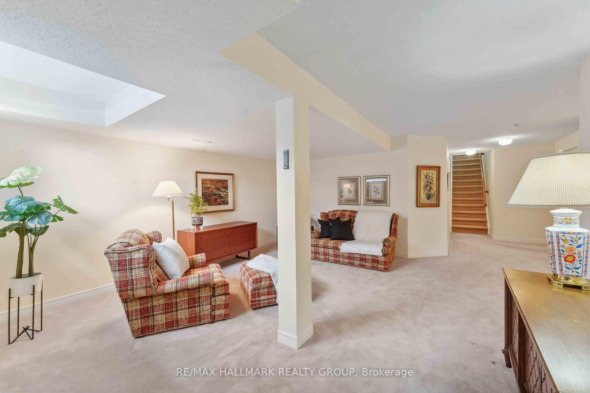 Photo 28 of 18 Partridge Drive, Ottawa, Kanata - Bridlewood — HOMEH
