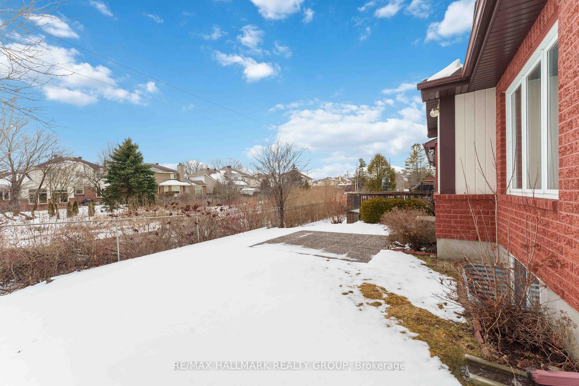 Photo 32 of 18 Partridge Drive, Ottawa, Kanata - Bridlewood — HOMEH