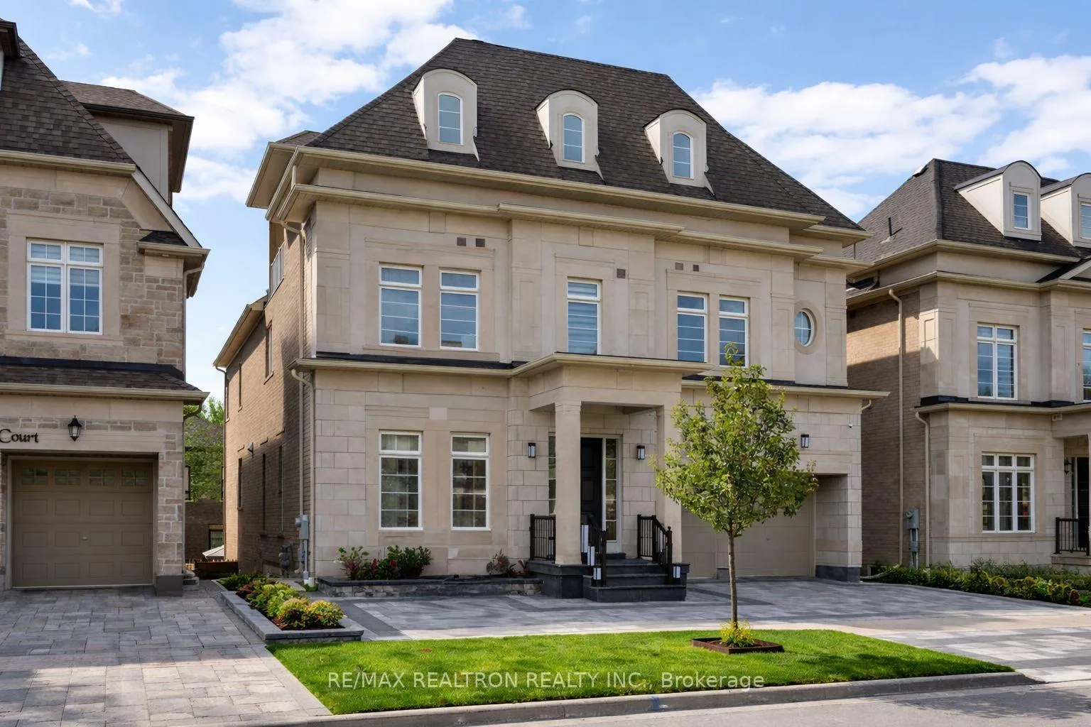 Photo 1 of 7 Aspy Court, Vaughan, Patterson — HOMEH