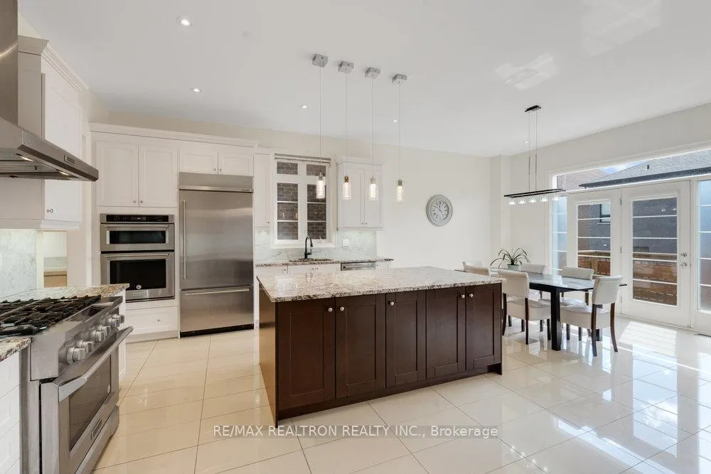 Photo 25 of 7 Aspy Court, Vaughan, Patterson — HOMEH