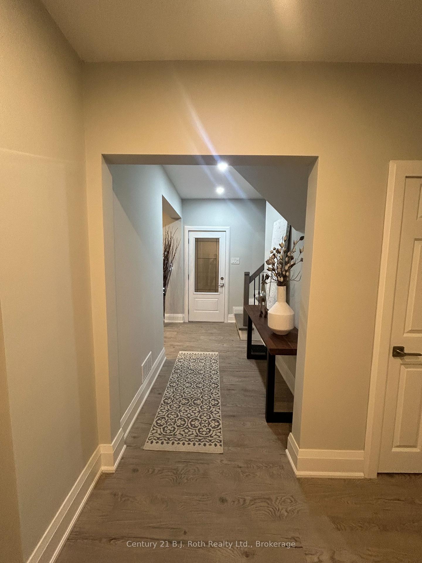 Photo 7 of 343 First Street, Midland — HOMEH