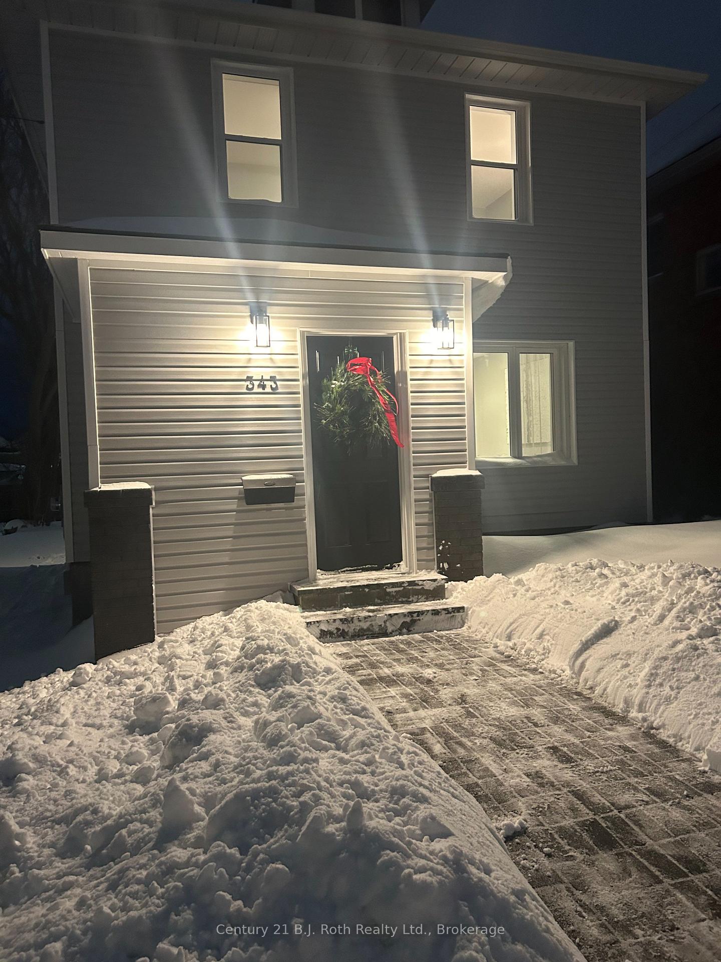 Photo 37 of 343 First Street, Midland — HOMEH