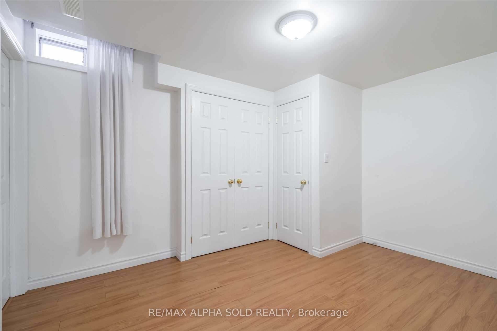 Photo 5 of Unit Bsmt, 125 Mary Pearson Drive, Markham, Middlefield — HOMEH
