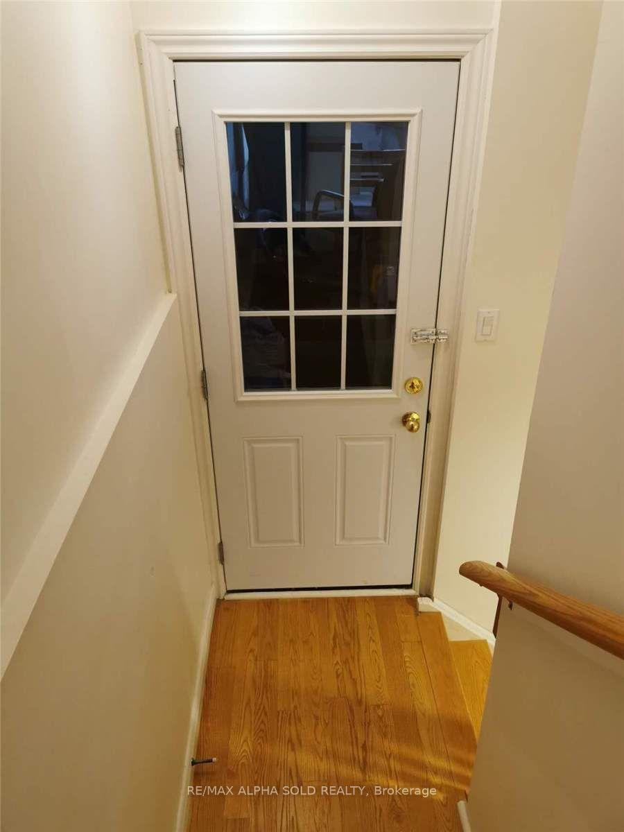 Photo 10 of Unit Bsmt, 125 Mary Pearson Drive, Markham, Middlefield — HOMEH