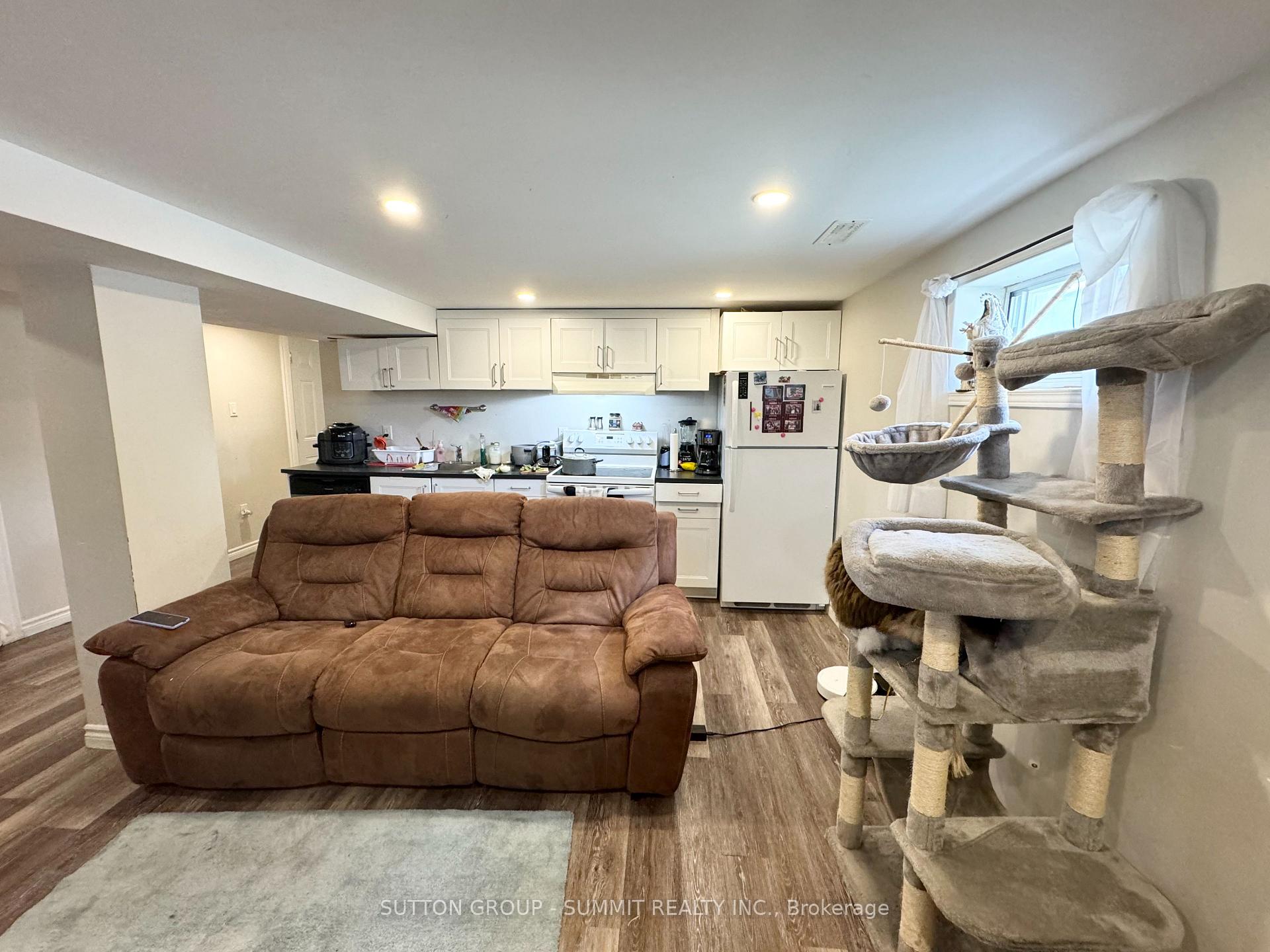 Photo 3 of Unit Basement, 152 East 31st Street, Hamilton, Raleigh — HOMEH