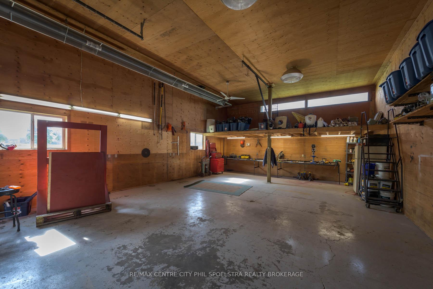 Photo 9 of 11892 Hedley Drive, Middlesex Centre, Rural Middlesex Centre — HOMEH