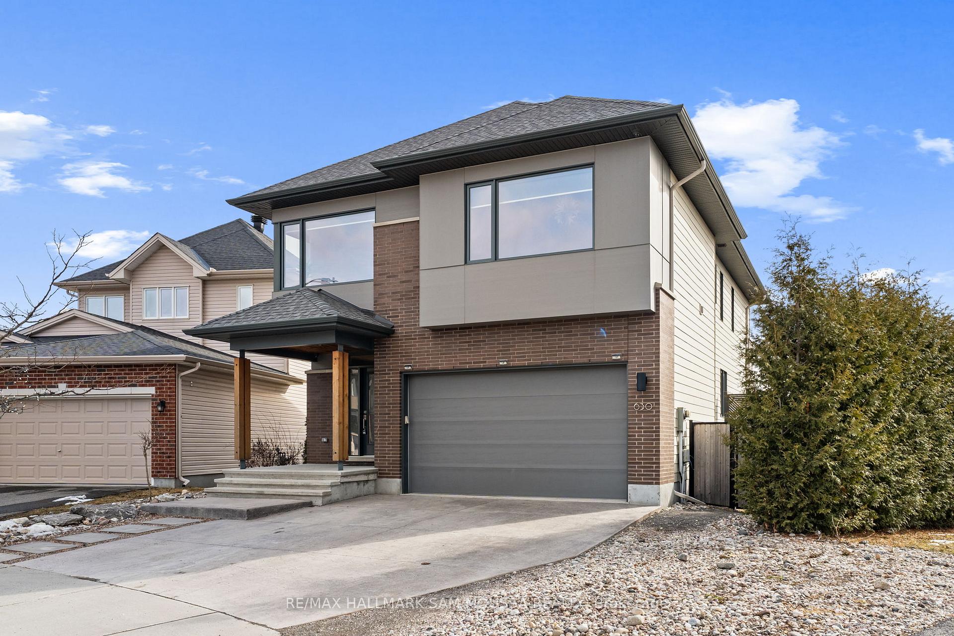 Photo 2 of 630 Bridleglen Crescent, Ottawa, Kanata - Emerald Meadows/Trailwest — HOMEH