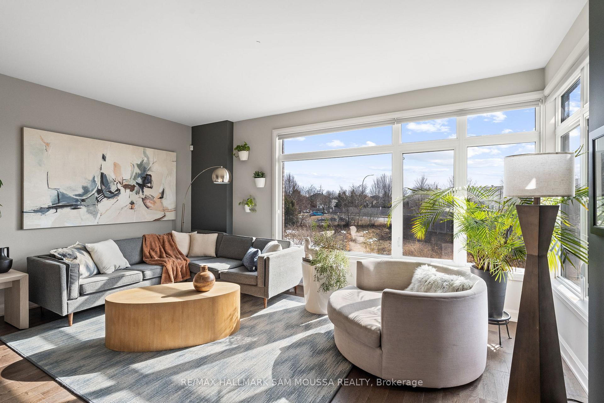 Photo 13 of 630 Bridleglen Crescent, Ottawa, Kanata - Emerald Meadows/Trailwest — HOMEH