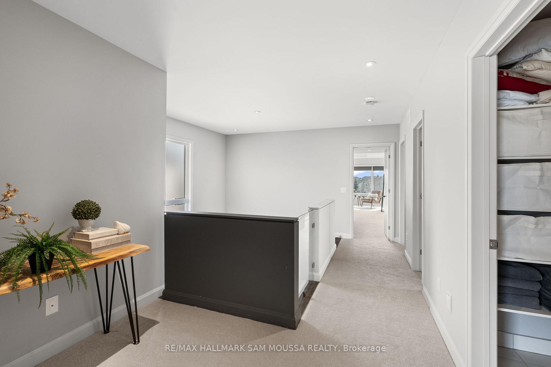 Photo 17 of 630 Bridleglen Crescent, Ottawa, Kanata - Emerald Meadows/Trailwest — HOMEH
