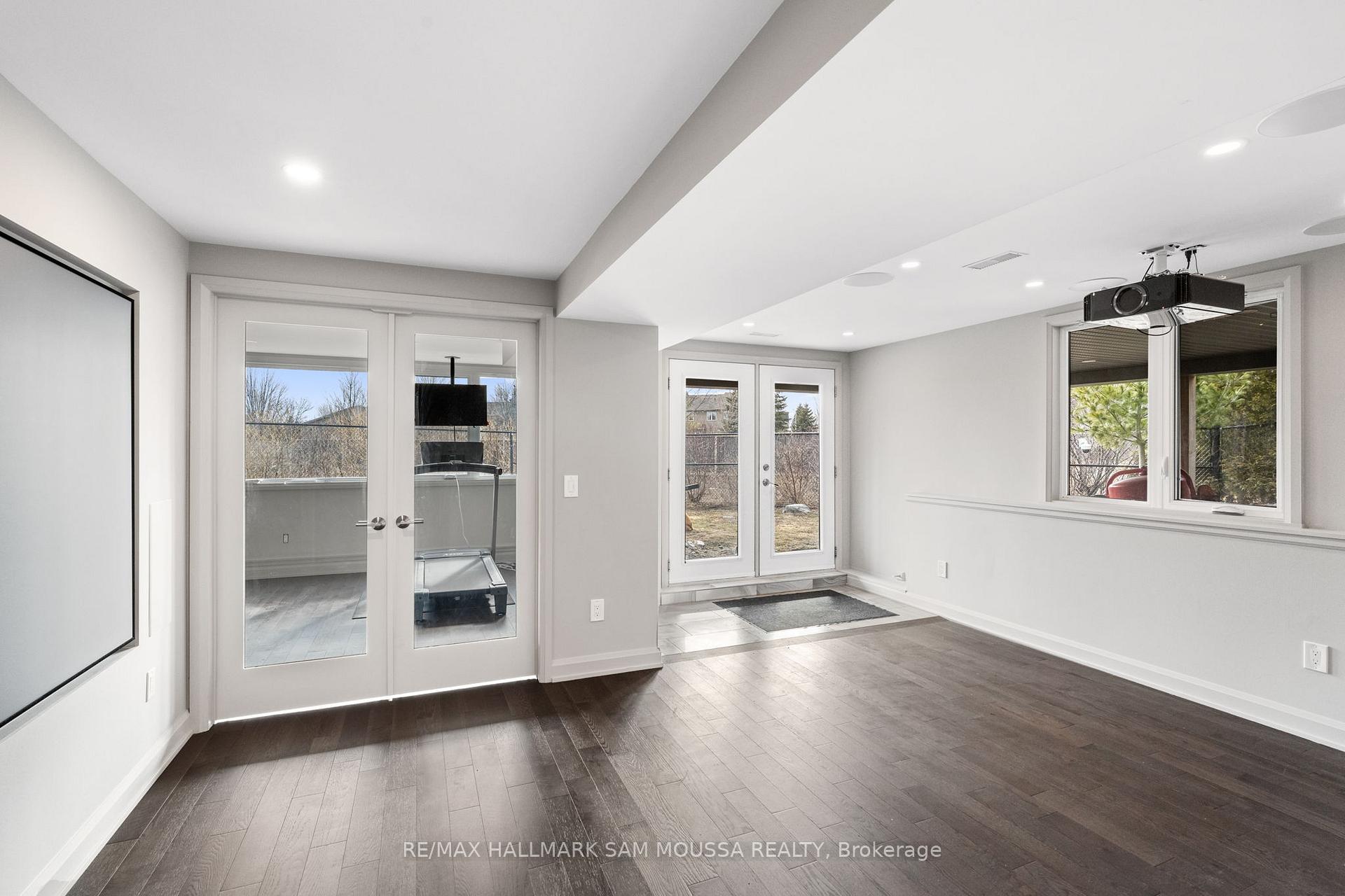 Photo 35 of 630 Bridleglen Crescent, Ottawa, Kanata - Emerald Meadows/Trailwest — HOMEH