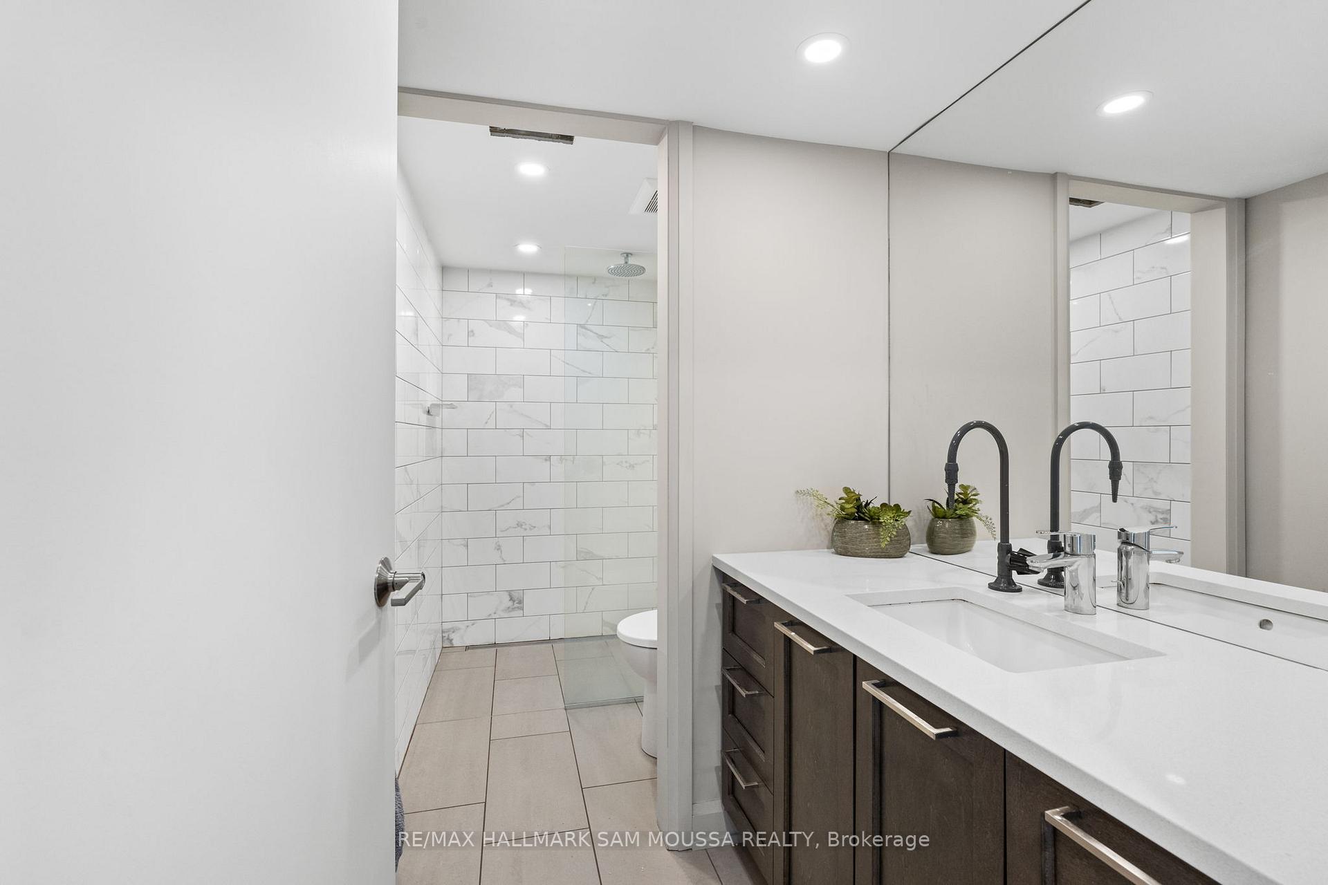 Photo 37 of 630 Bridleglen Crescent, Ottawa, Kanata - Emerald Meadows/Trailwest — HOMEH