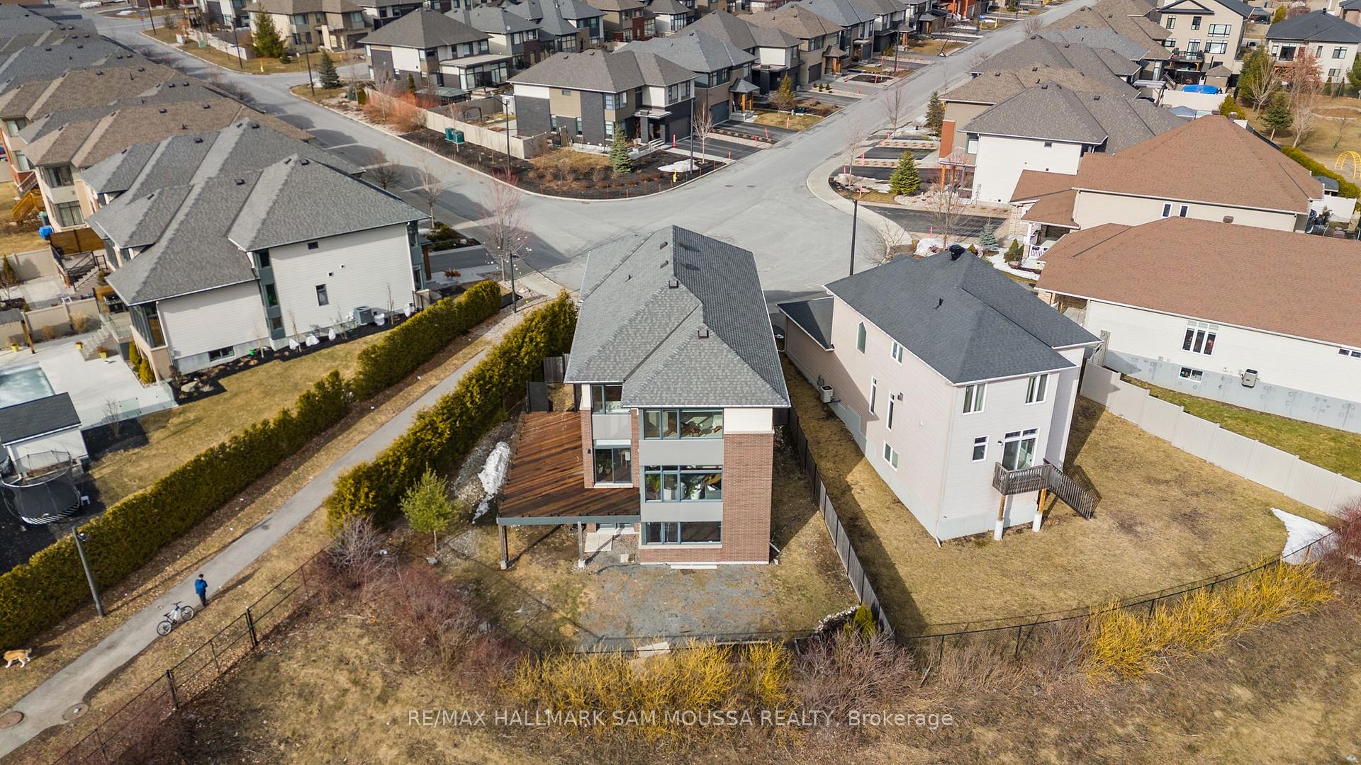 Photo 45 of 630 Bridleglen Crescent, Ottawa, Kanata - Emerald Meadows/Trailwest — HOMEH