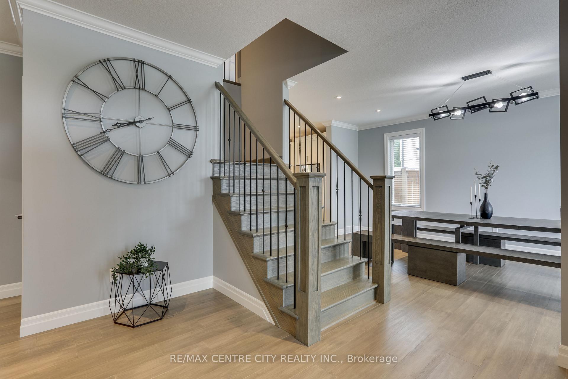 Photo 6 of 75 Caverhill Crescent, Middlesex Centre, Komoka — HOMEH
