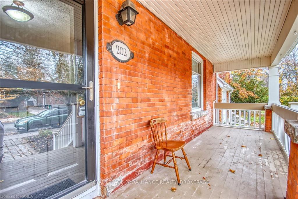 Photo 2 of 202 Victoria Street, Kingston, Central City East — HOMEH