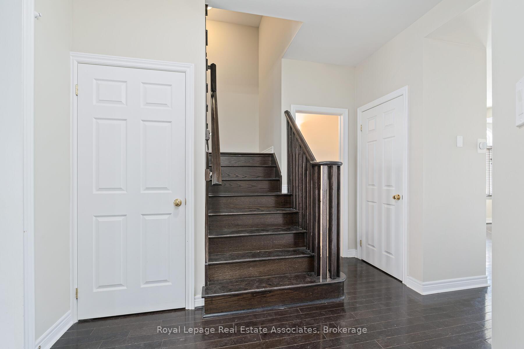 Photo 14 of 405 Hincks Drive, Milton, Clarke — HOMEH