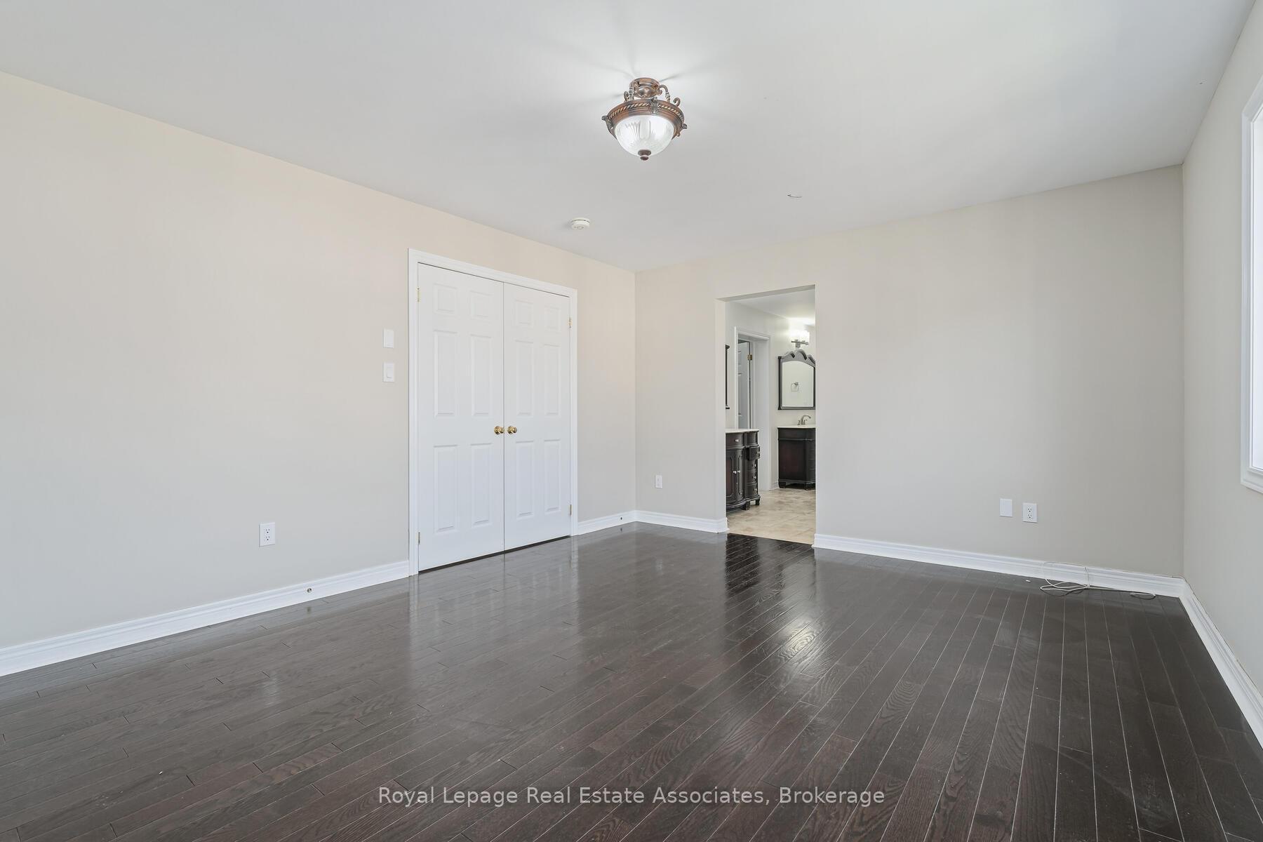 Photo 16 of 405 Hincks Drive, Milton, Clarke — HOMEH