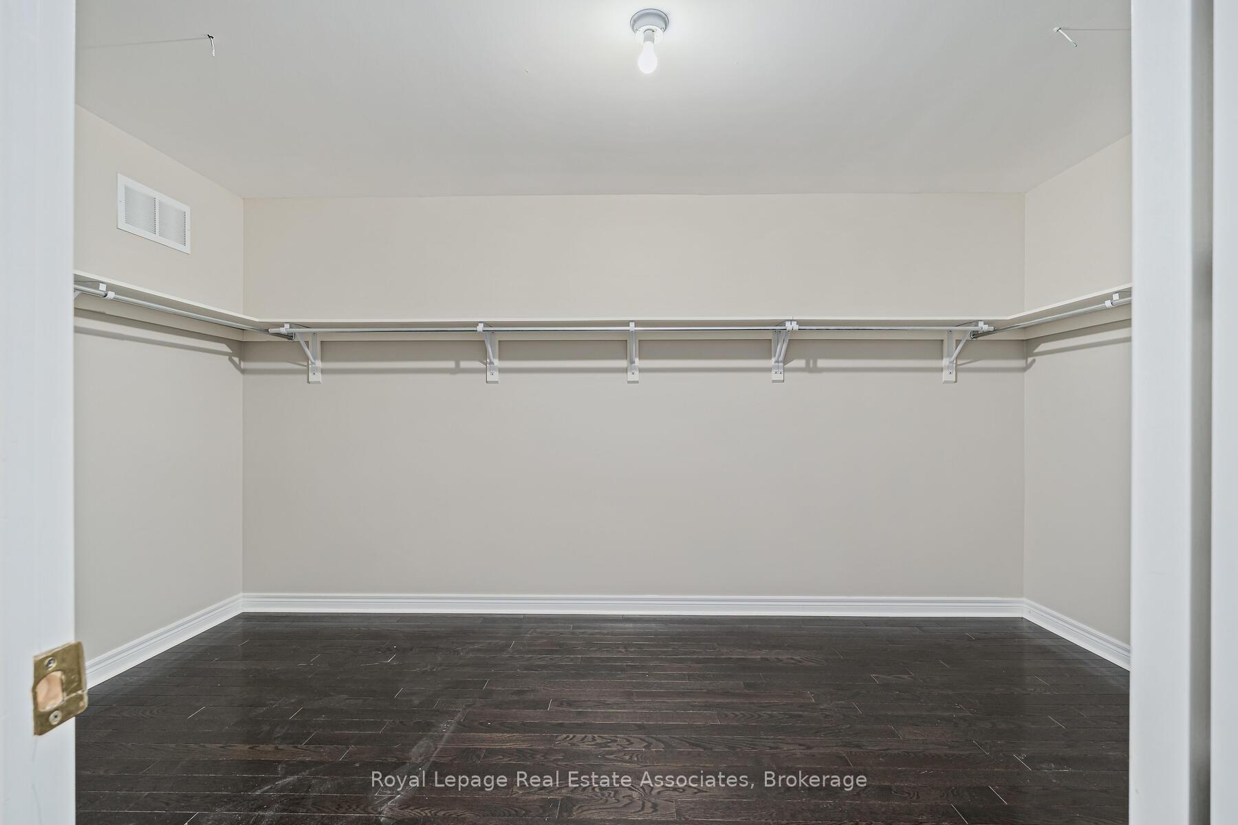 Photo 19 of 405 Hincks Drive, Milton, Clarke — HOMEH