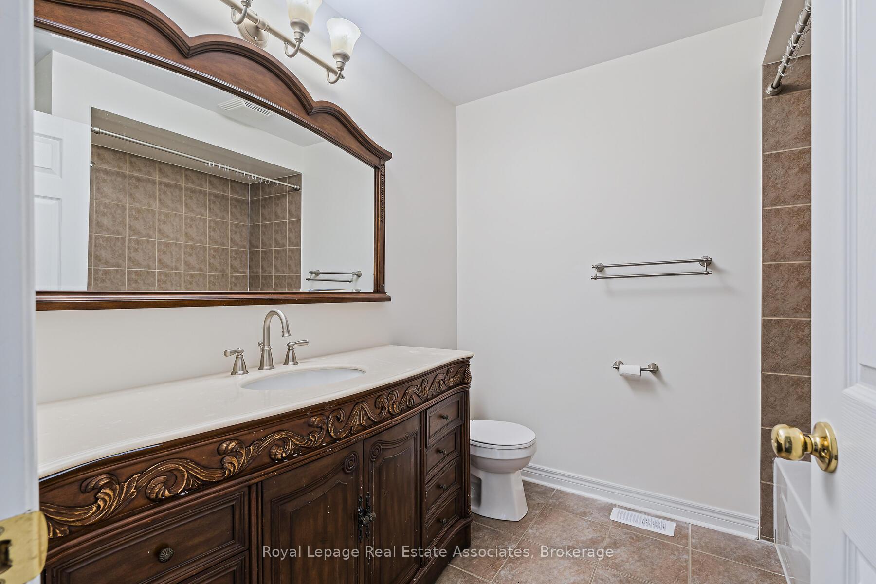 Photo 22 of 405 Hincks Drive, Milton, Clarke — HOMEH