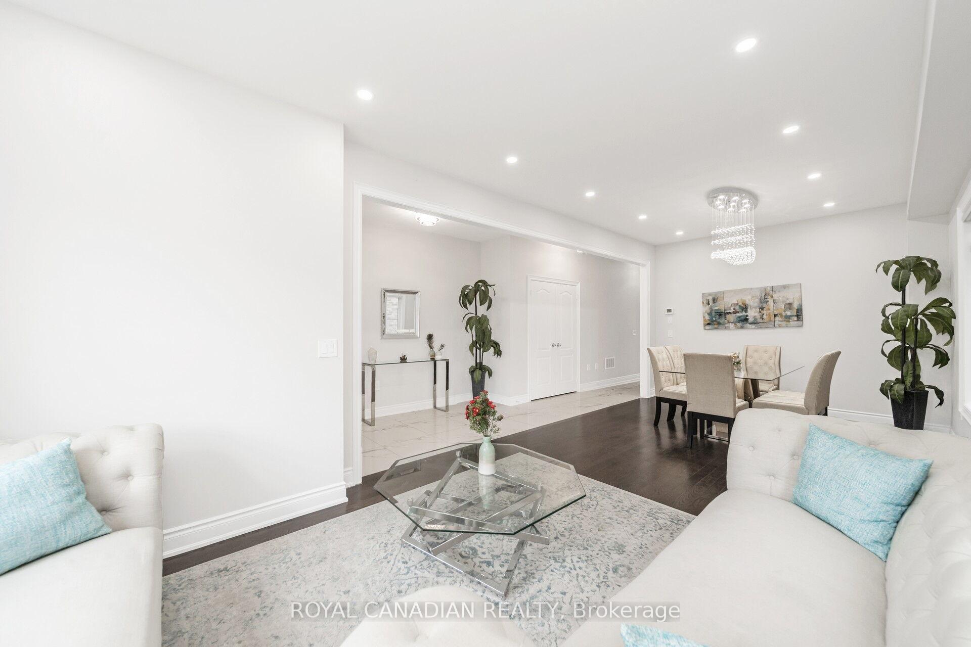 Photo 10 of 1531 Mendelson Heights, Milton, Ford — HOMEH