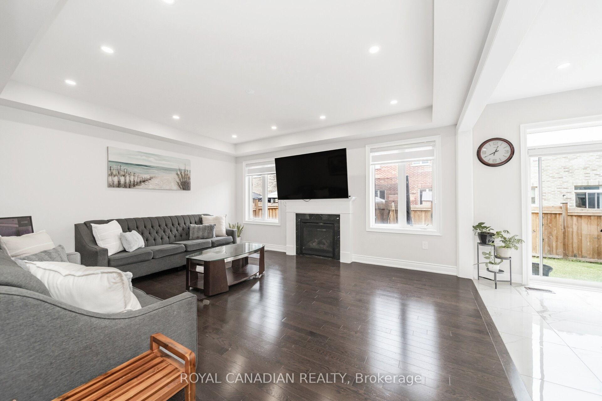 Photo 22 of 1531 Mendelson Heights, Milton, Ford — HOMEH
