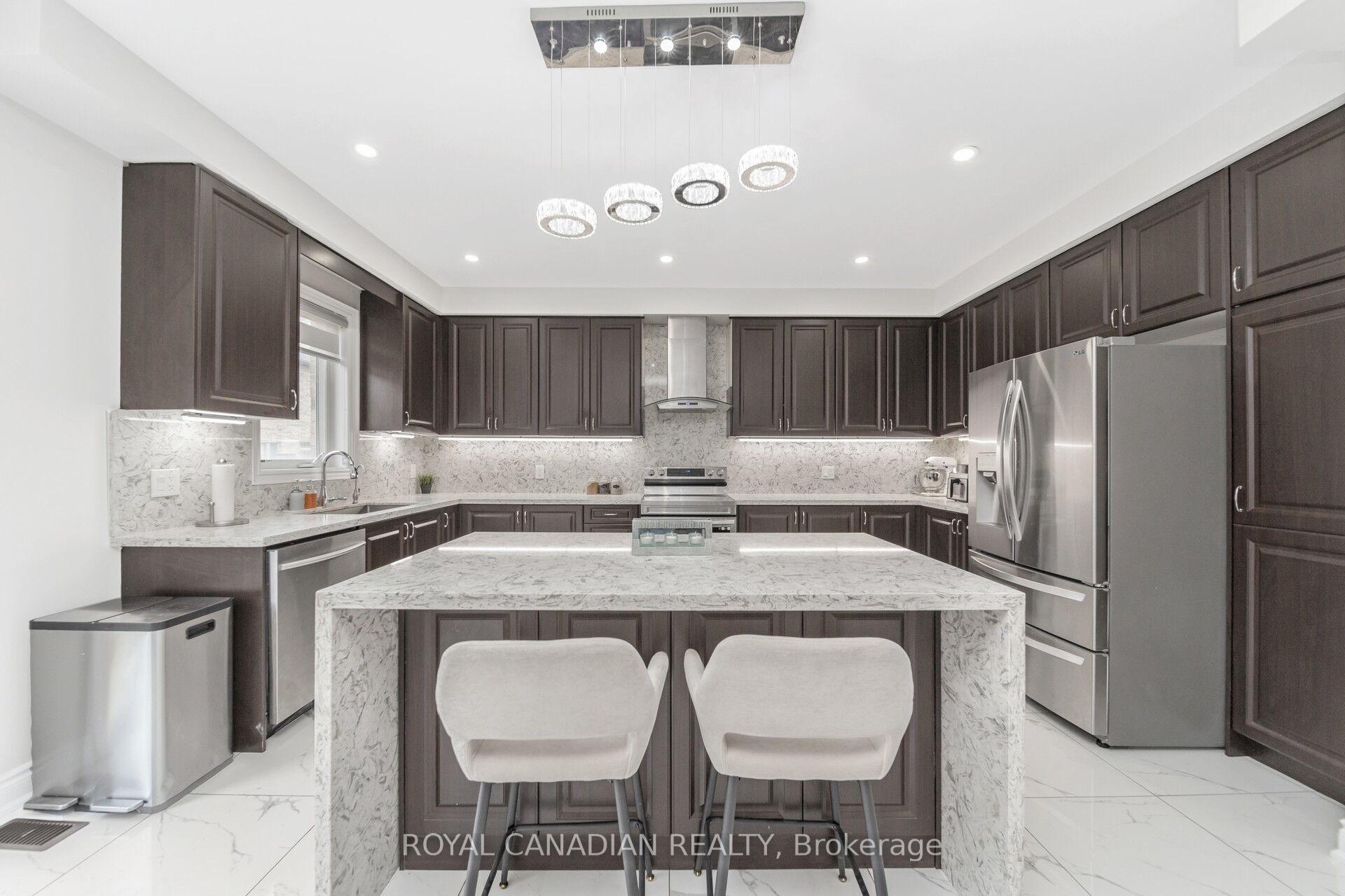 Photo 35 of 1531 Mendelson Heights, Milton, Ford — HOMEH