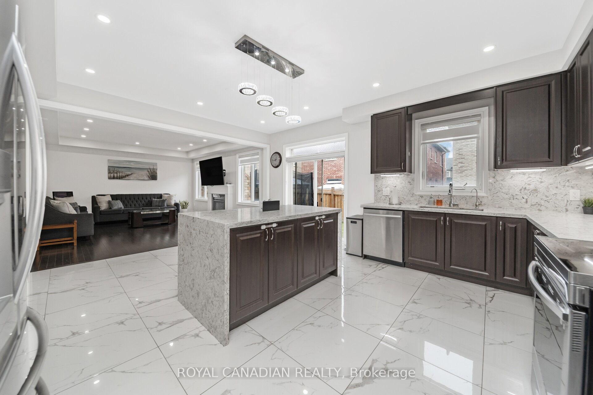 Photo 39 of 1531 Mendelson Heights, Milton, Ford — HOMEH