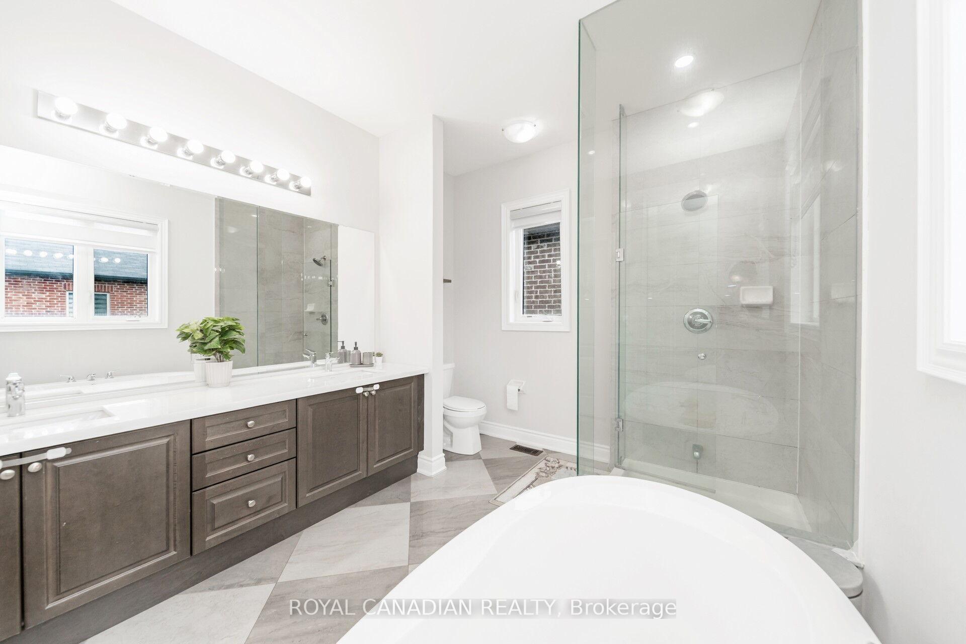 Photo 17 of 1531 Mendelson Heights, Milton, Ford — HOMEH