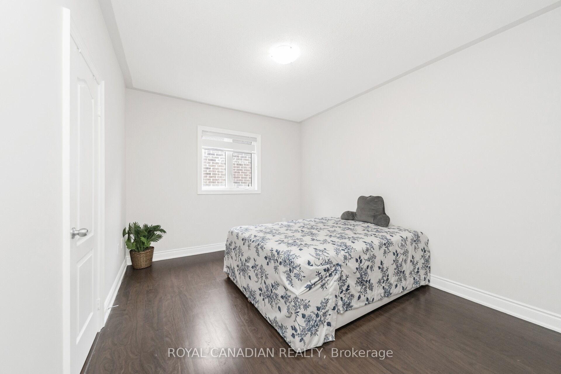 Photo 15 of 1531 Mendelson Heights, Milton, Ford — HOMEH