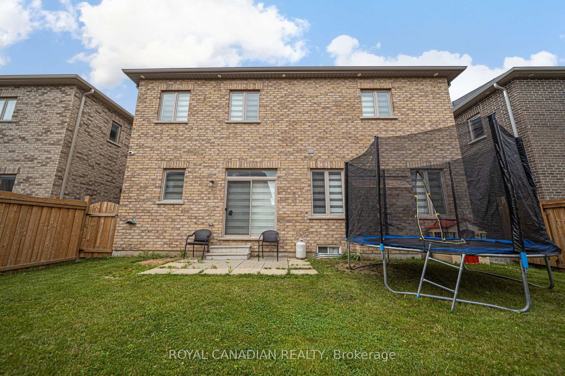 Photo 43 of 1531 Mendelson Heights, Milton, Ford — HOMEH