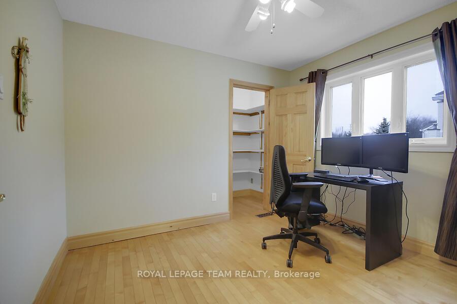 Photo 29 of 29 Glenmoriston Avenue, Ottawa, Kanata - Glencairn/Hazeldean — HOMEH