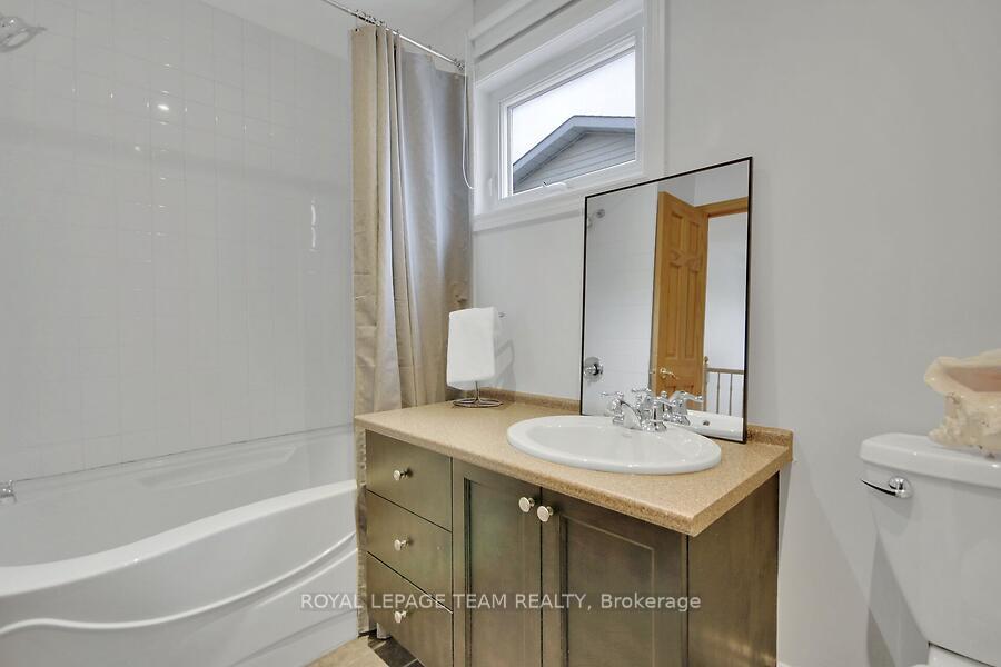 Photo 30 of 29 Glenmoriston Avenue, Ottawa, Kanata - Glencairn/Hazeldean — HOMEH