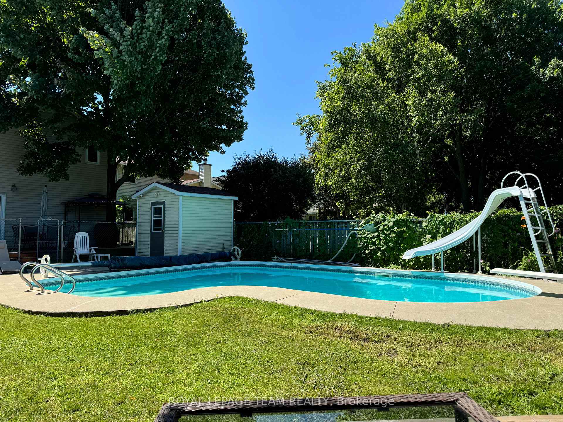 Photo 41 of 29 Glenmoriston Avenue, Ottawa, Kanata - Glencairn/Hazeldean — HOMEH