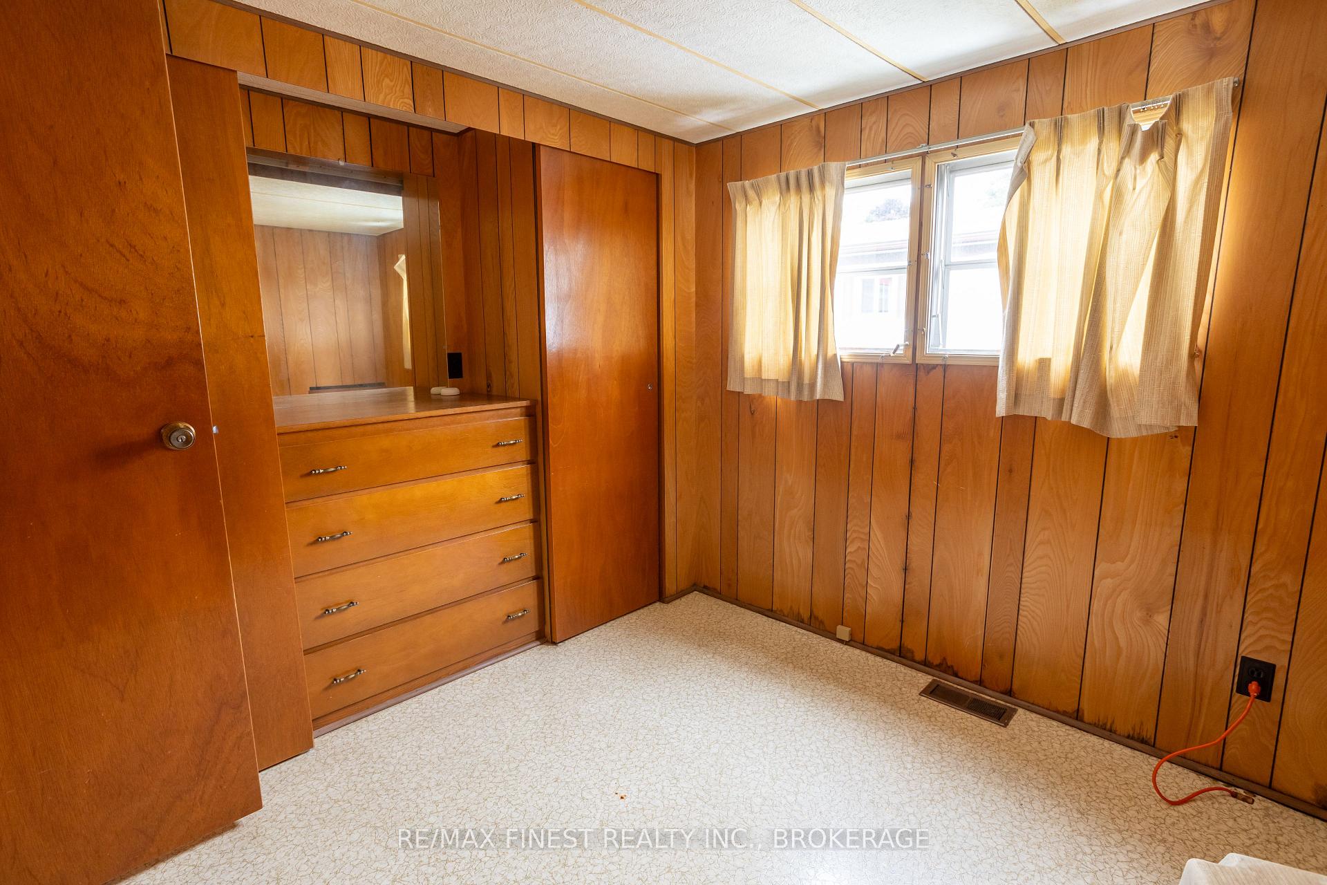 Photo 10 of 3 Wentworth Drive, Kingston, Rideau — HOMEH