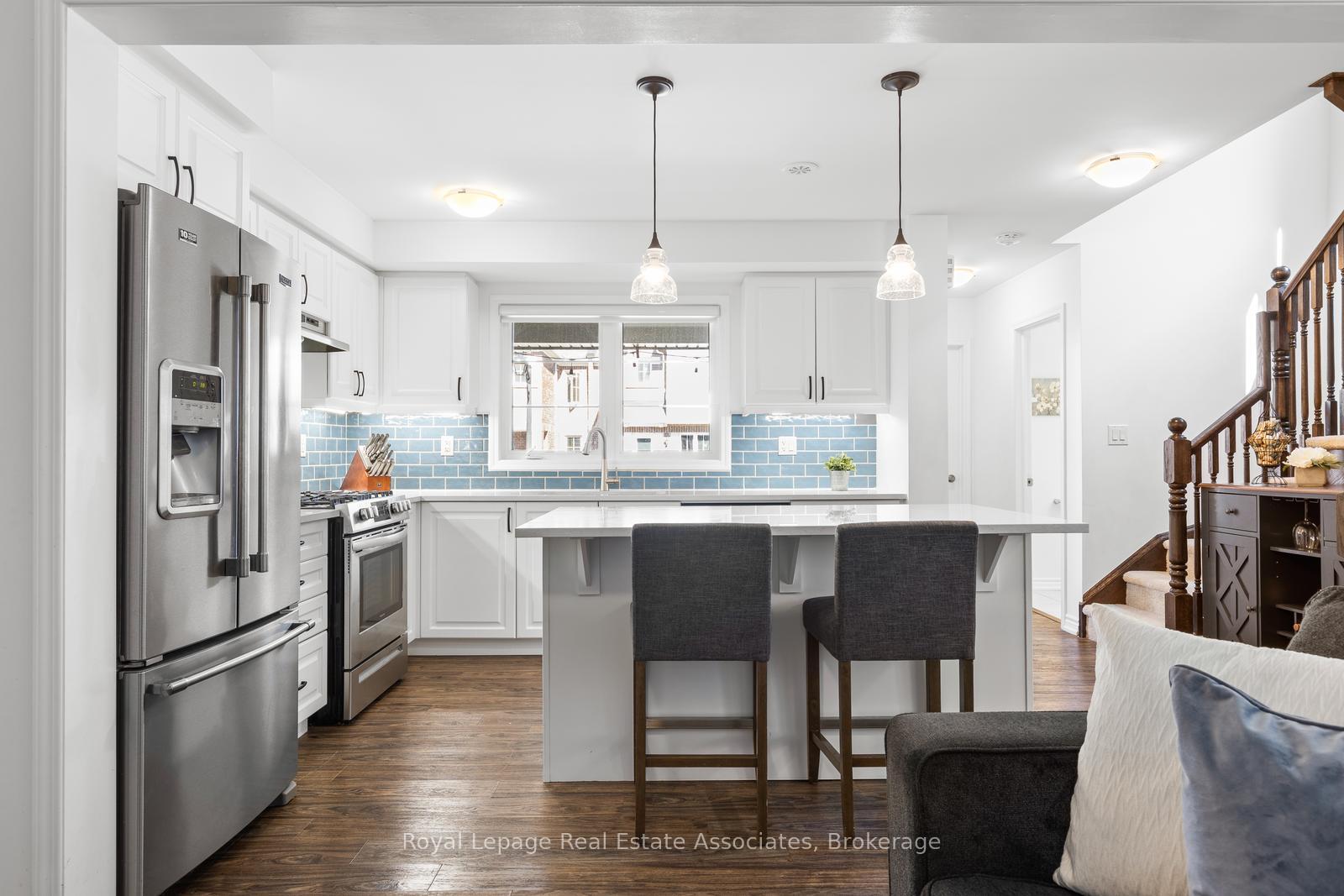 Photo 8 of 1266 Hop Place, Milton, Cobban — HOMEH