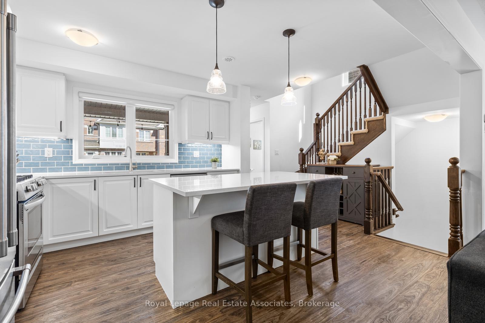Photo 9 of 1266 Hop Place, Milton, Cobban — HOMEH