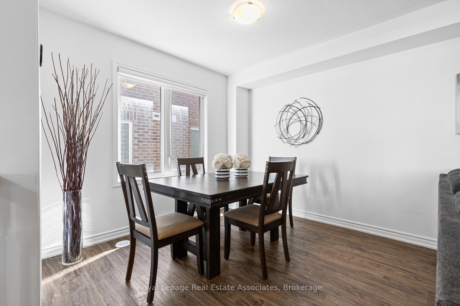 Photo 13 of 1266 Hop Place, Milton, Cobban — HOMEH