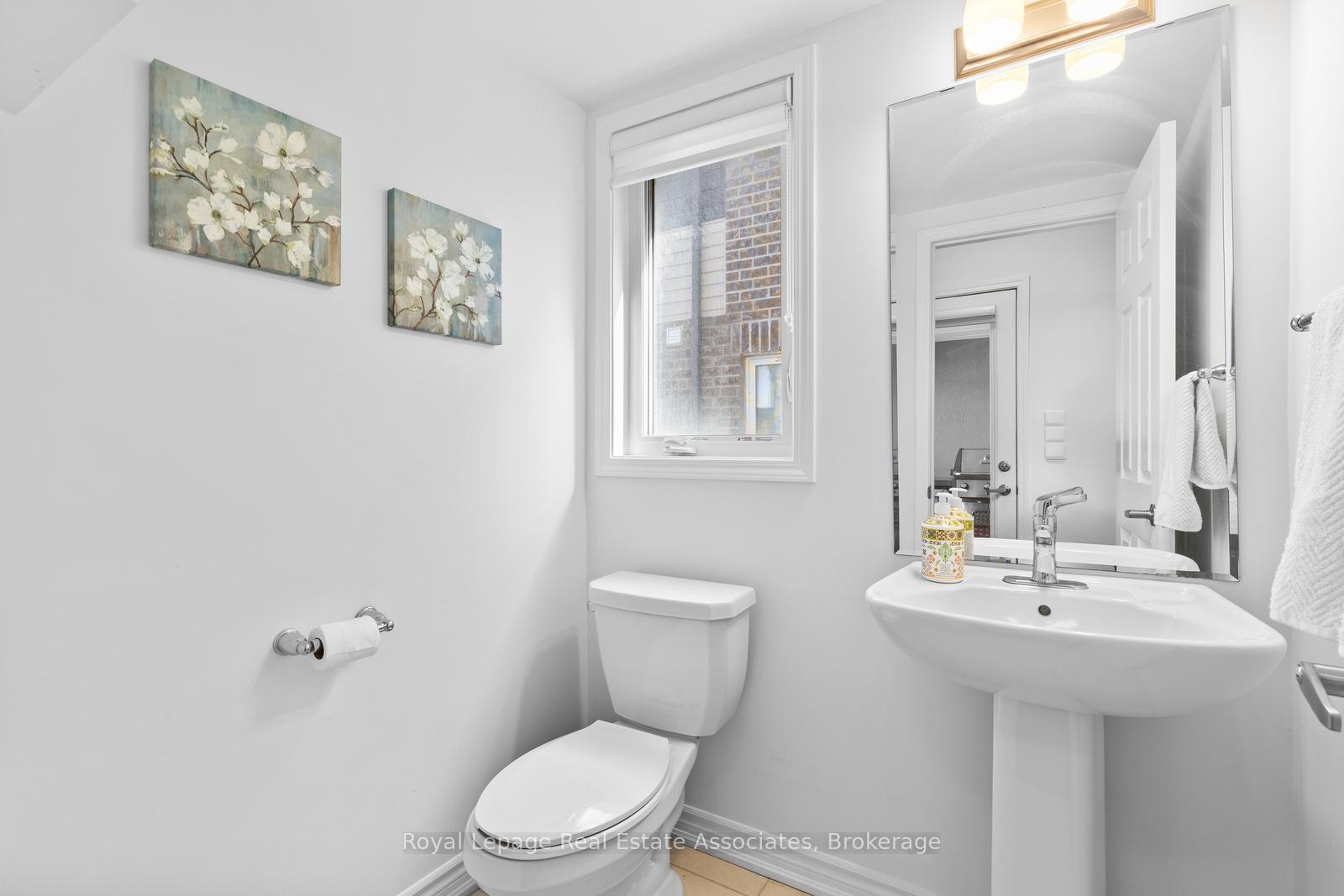Photo 16 of 1266 Hop Place, Milton, Cobban — HOMEH