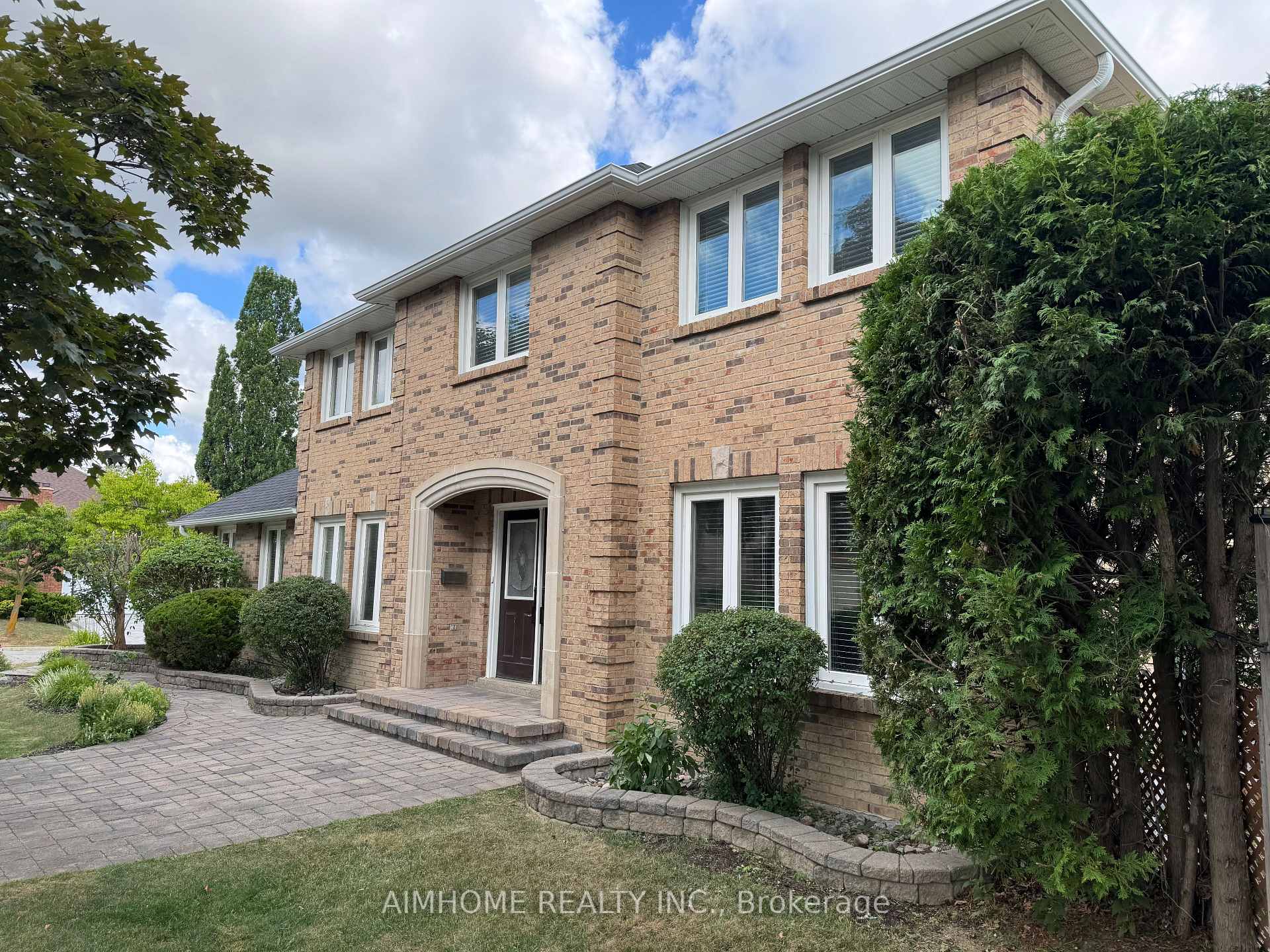Front of 1 Rockley Court