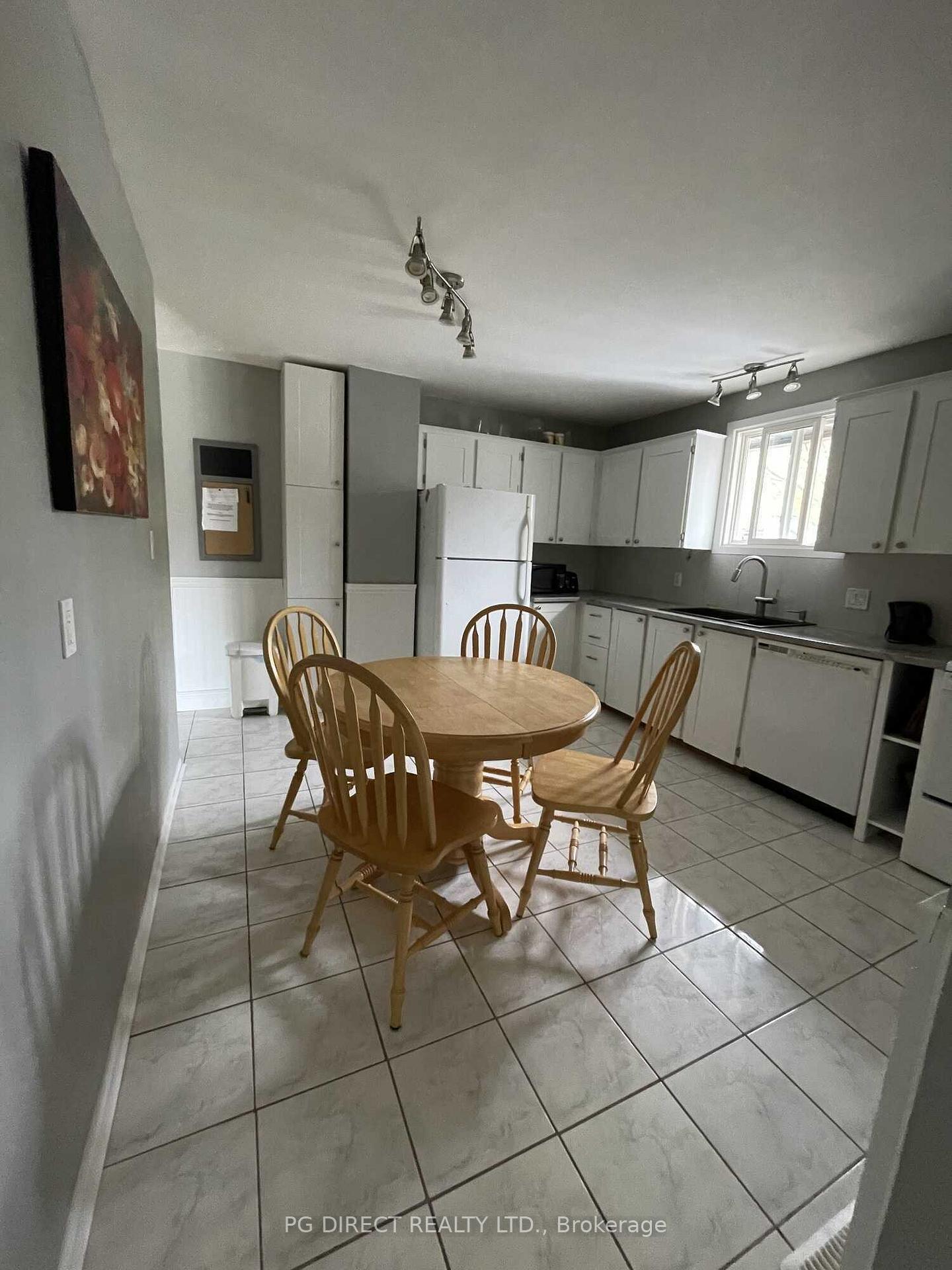 Photo 5 of 124 Calderwood Drive, Kingston, Central City West — HOMEH