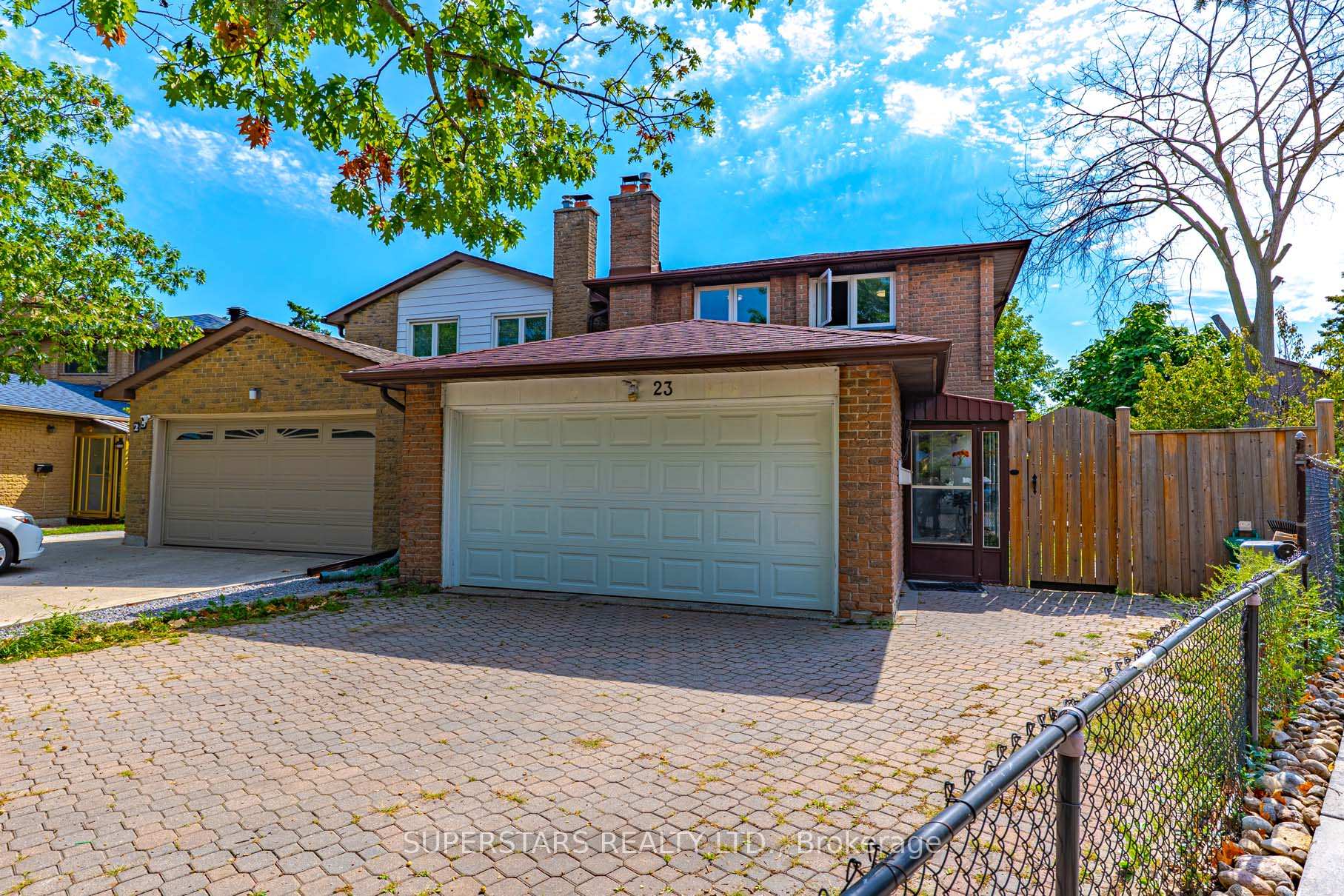 Photo 2 of 23 Cheeseman Drive, Markham, Milliken Mills West — HOMEH