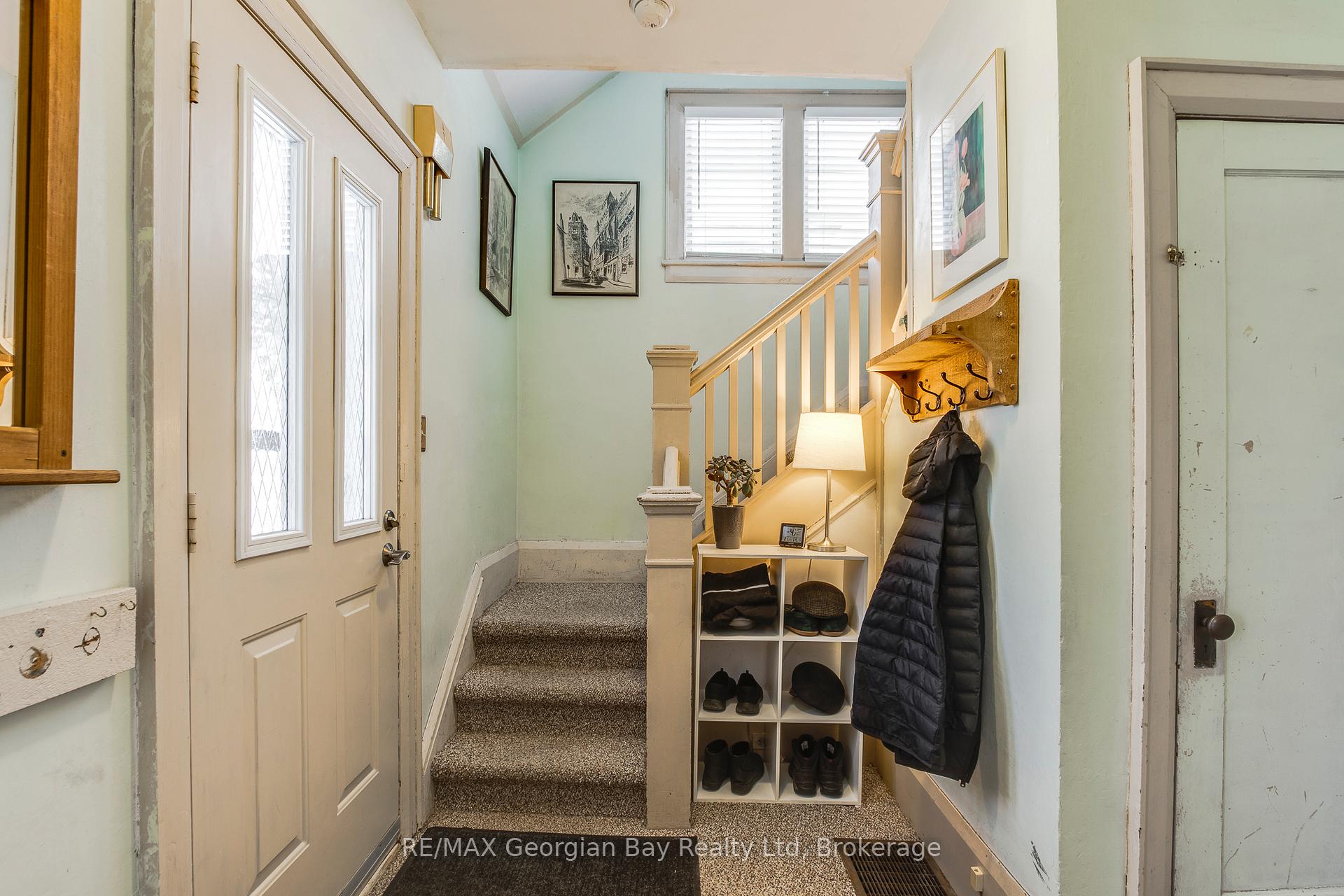 Photo 8 of 420 Mildred Street, Midland — HOMEH