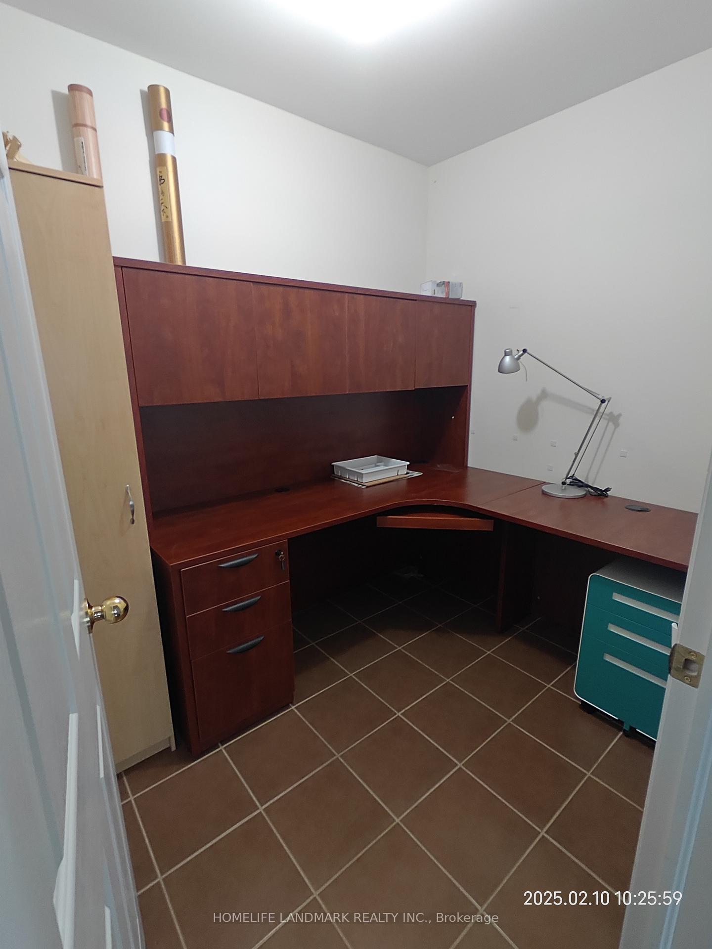 Photo 13 of 14 Kincaid Lane, Markham, Middlefield — HOMEH