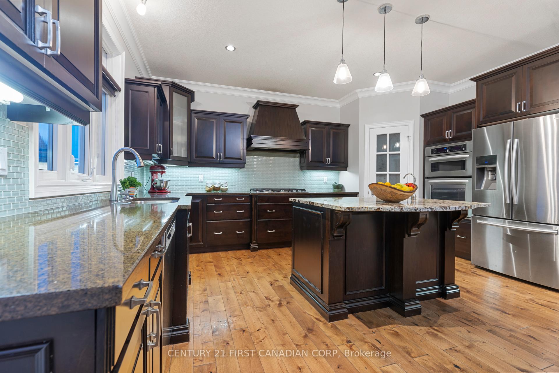 Photo 12 of 26 Baron Crescent, Middlesex Centre, Kilworth — HOMEH