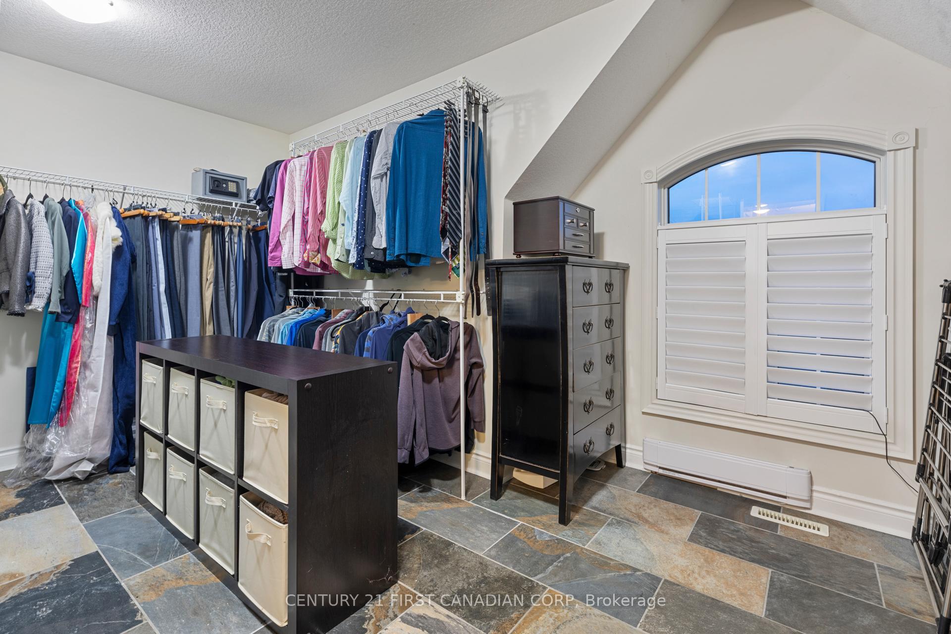 Photo 19 of 26 Baron Crescent, Middlesex Centre, Kilworth — HOMEH
