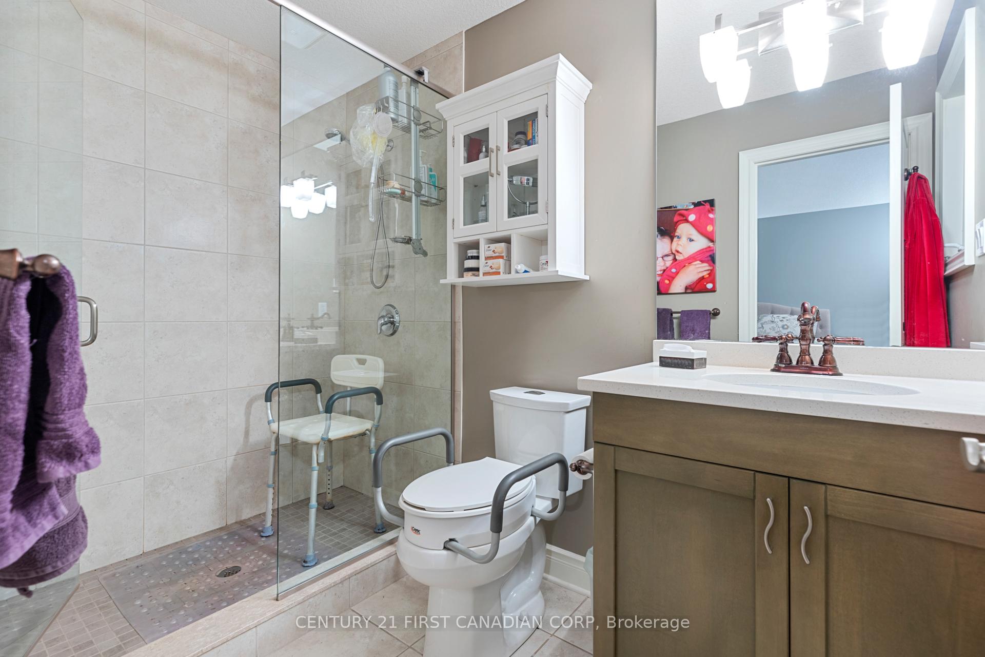Photo 22 of 26 Baron Crescent, Middlesex Centre, Kilworth — HOMEH