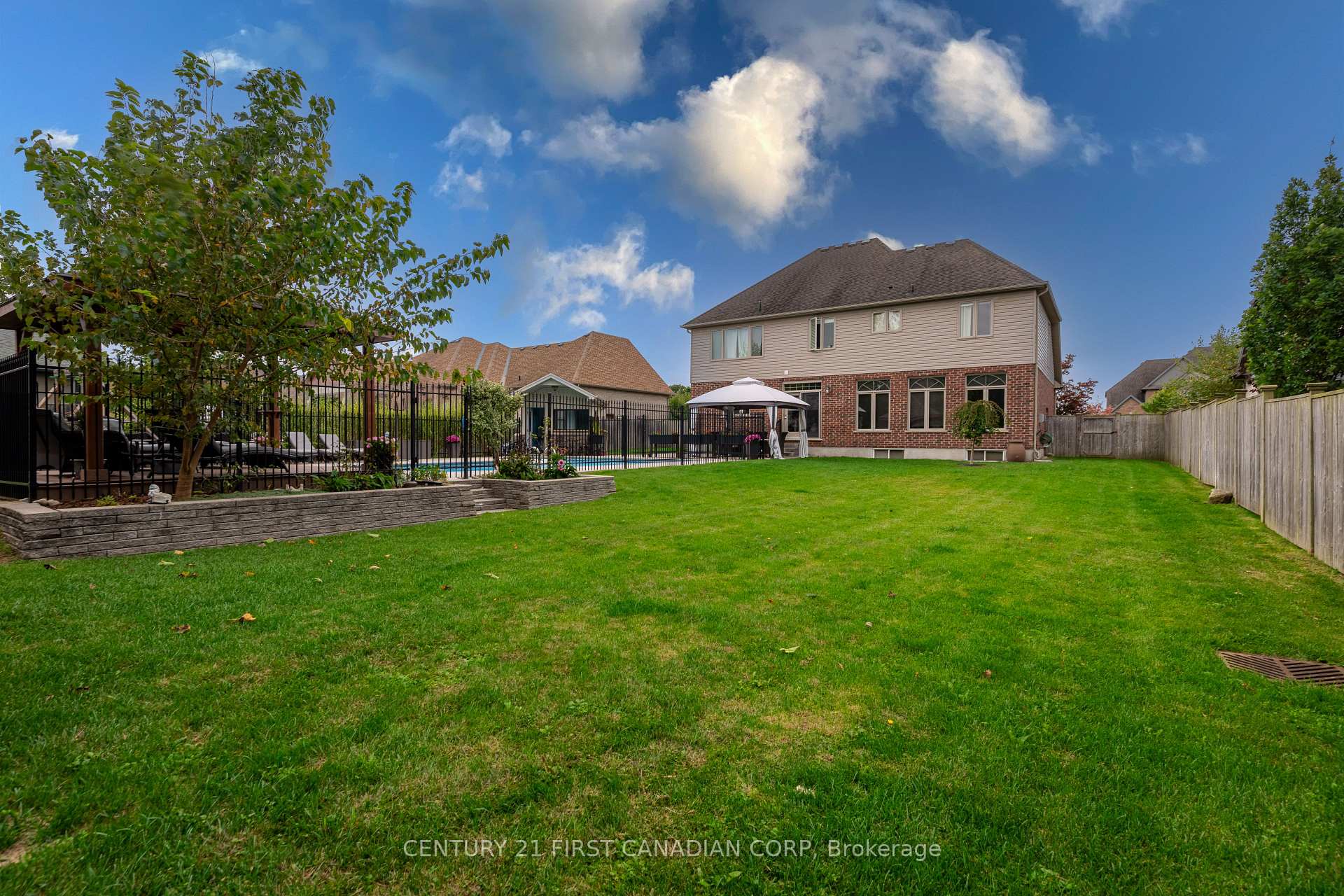 Photo 34 of 26 Baron Crescent, Middlesex Centre, Kilworth — HOMEH